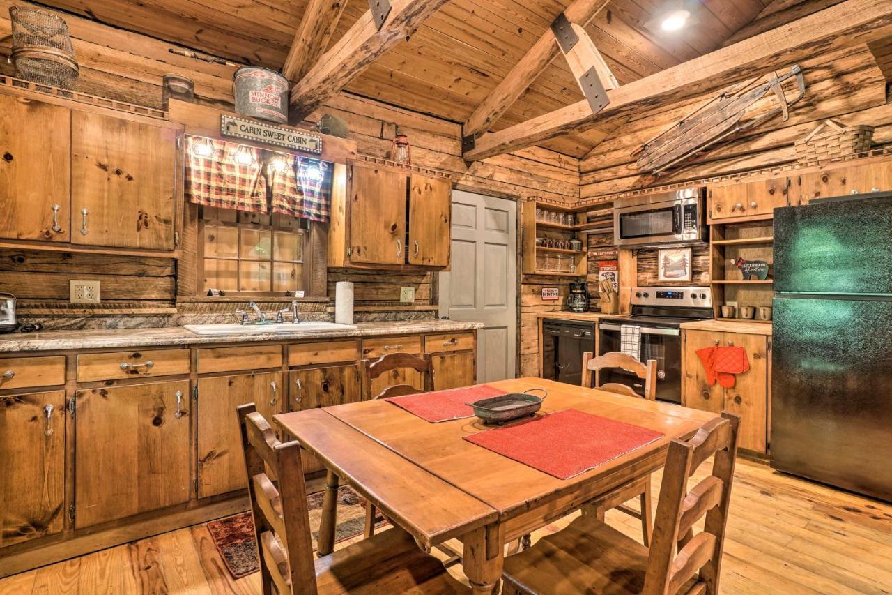 فيلا North Georgia Mtn Escape With Hot Tub And Games! Sautee Nacoochee المظهر الخارجي الصورة